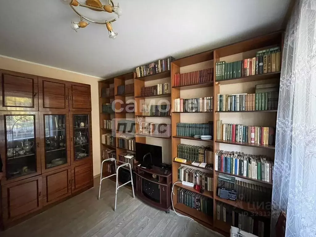 1-к кв. Липецкая область, Липецк ул. П.И. Смородина, 10 (32.0 м) - Фото 1