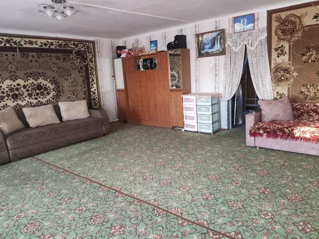 Дом в Иркутская область, Усольский район, Железнодорожное с/пос, с. ... - Фото 2