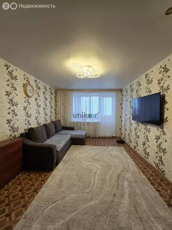 3-комнатная квартира: посёлок городского типа Уруссу, улица Мусы ... - Фото 2