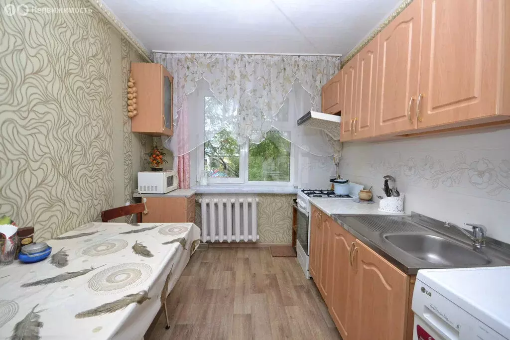 3-комнатная квартира: Якутск, улица Каландаришвили, 40 (62.2 м) - Фото 2