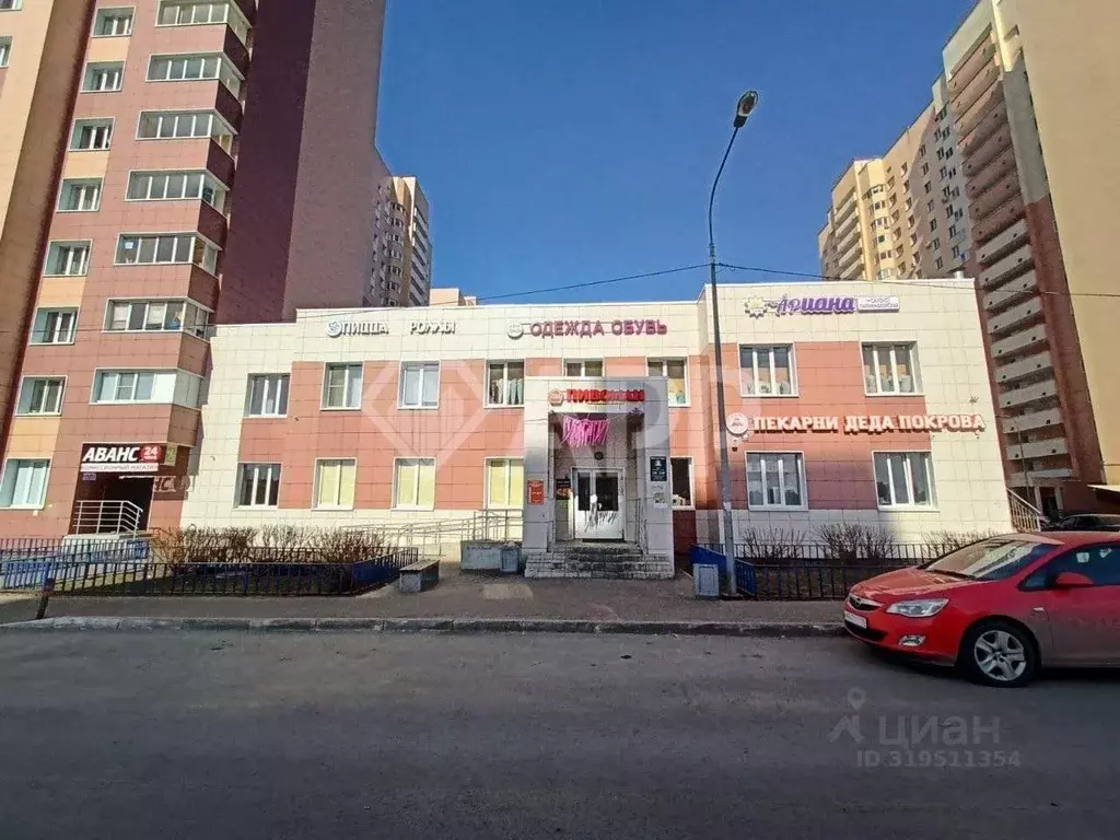 Торговая площадь в Татарстан, Казань ул. Айрата Арсланова, 6 (90 м) - Фото 0