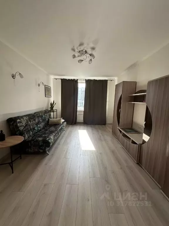 1-к кв. Санкт-Петербург ул. Оптиков, 45к1 (38.0 м) - Фото 0