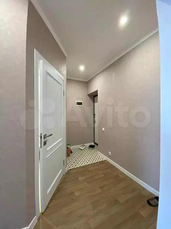1-к. квартира, 40 м, 3/3 эт. - Фото 1