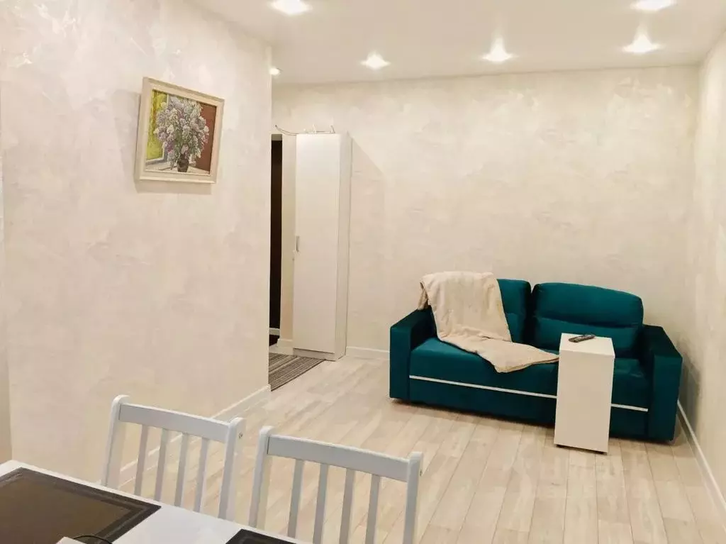 2-к кв. Псковская область, Псков ул. Труда, 5 (41.0 м) - Фото 1