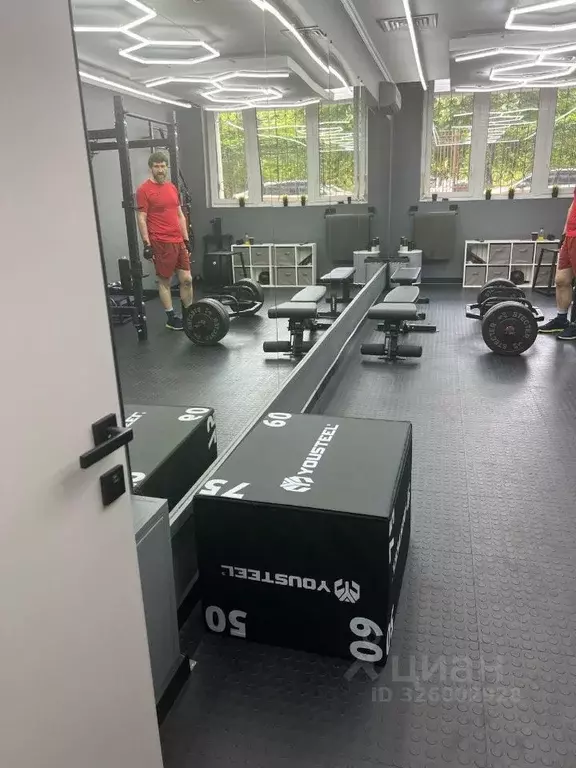 Помещение свободного назначения в Москва ул. Улофа Пальме, 1 (347 м) - Фото 1