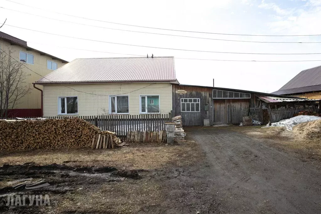 Дом в Асино, улица Гончарова, 63 (80 м) - Фото 1