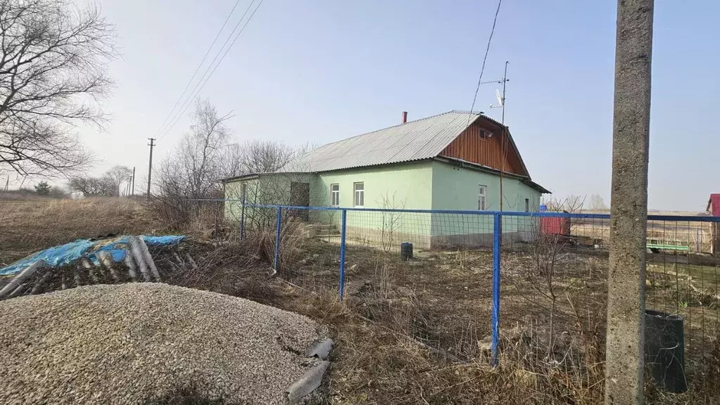 Дом в Липецкая область, Долгоруковский район, Дубовецкий сельсовет, д. ... - Фото 0