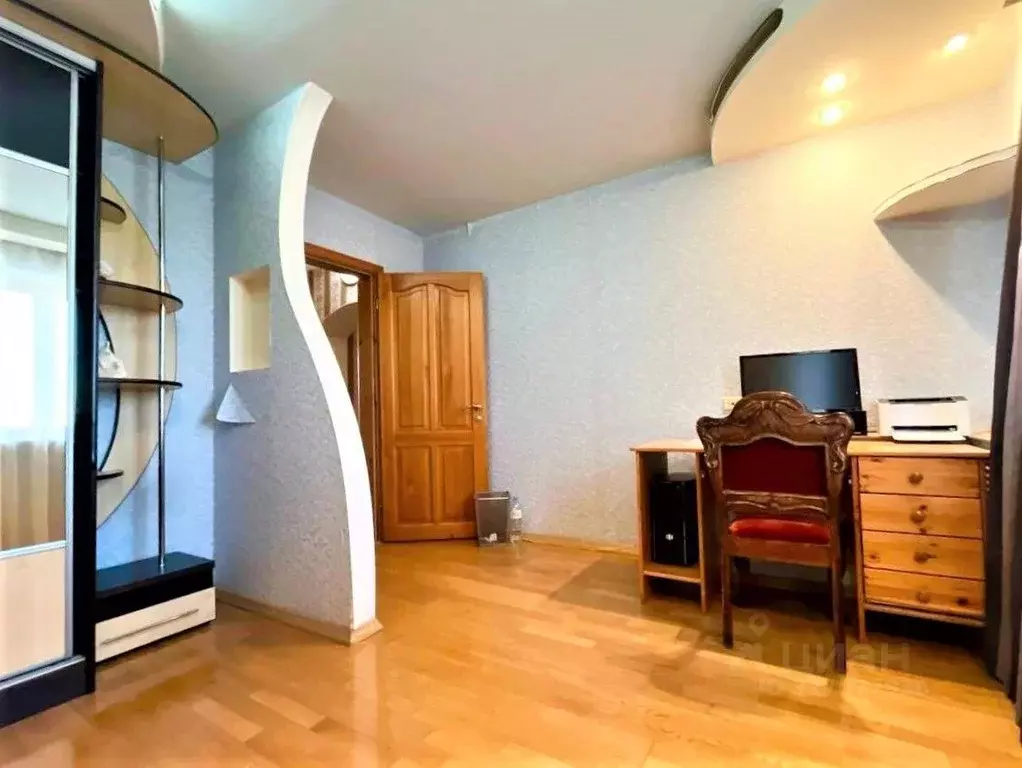 4-к кв. Башкортостан, Уфа ул. Достоевского, 73/1 (115.4 м) - Фото 1