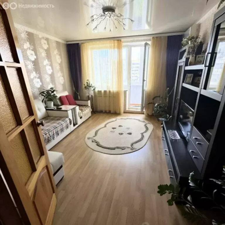 3-комнатная квартира: Батайск, Октябрьская улица, 122 (61 м) - Фото 0