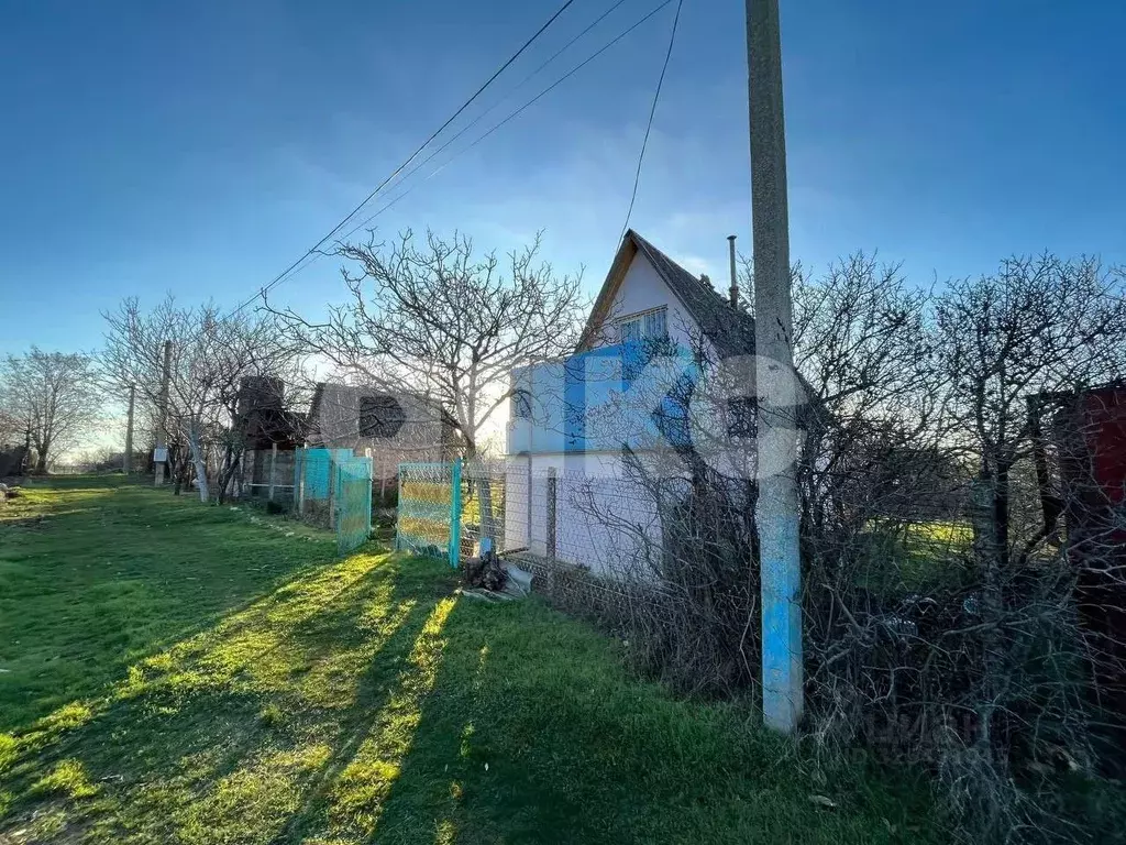 Дом в Крым, Симферопольский район, Урожайновское с/пос, Радуга СНТ 49 ... - Фото 1