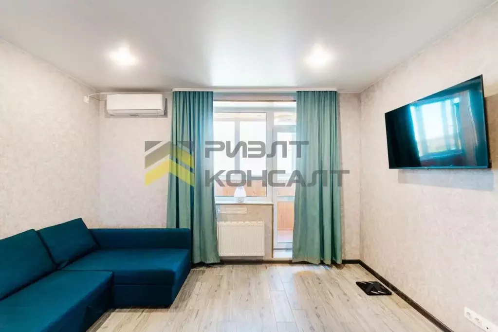 1-к кв. Омская область, Омск ул. 1-ой Красной Звезды, 71 (36.4 м) - Фото 1