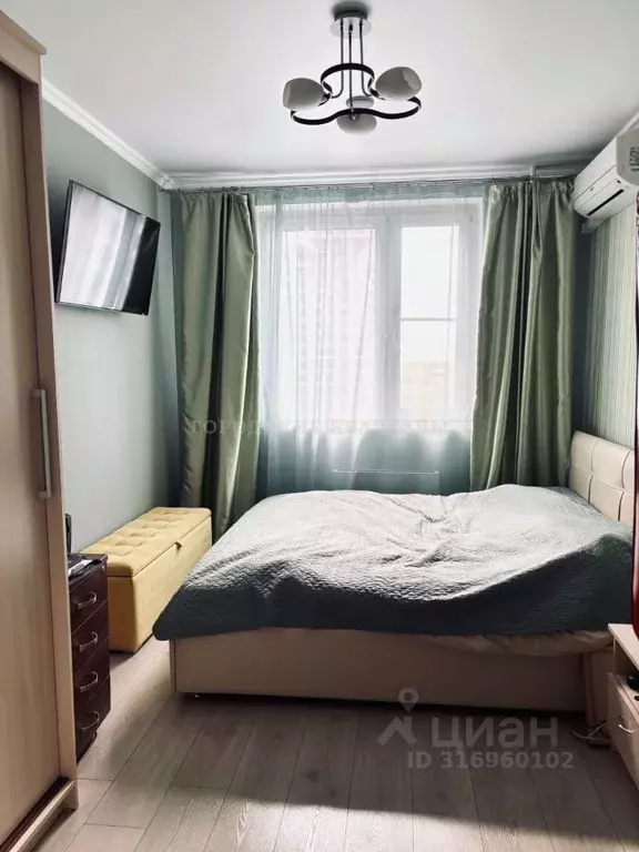 2-к кв. Московская область, Красногорск городской округ, Путилково пгт ... - Фото 0