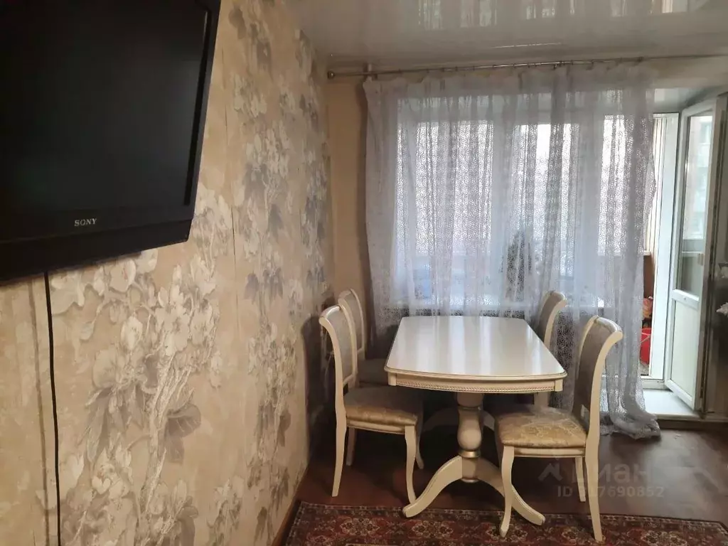 3-к кв. Новосибирская область, Новосибирск ул. Котовского, 48 (57.0 м) - Фото 0