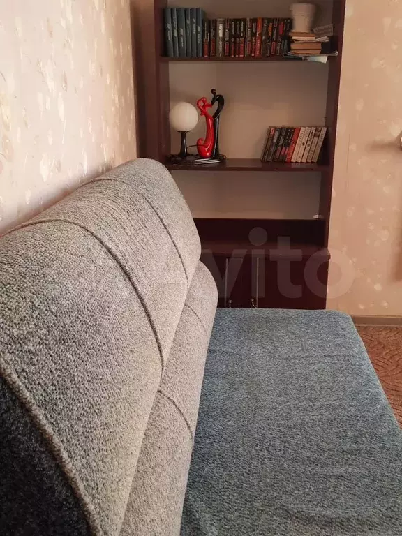 Комната 12 м в 3-к., 2/2 эт. - Фото 0
