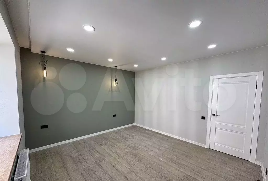 2-к. квартира, 60 м, 1/4 эт. - Фото 1