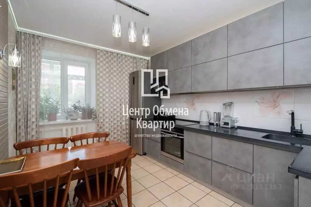 3-к кв. Иркутская область, Иркутск Партизанская ул., 69 (84.1 м) - Фото 0