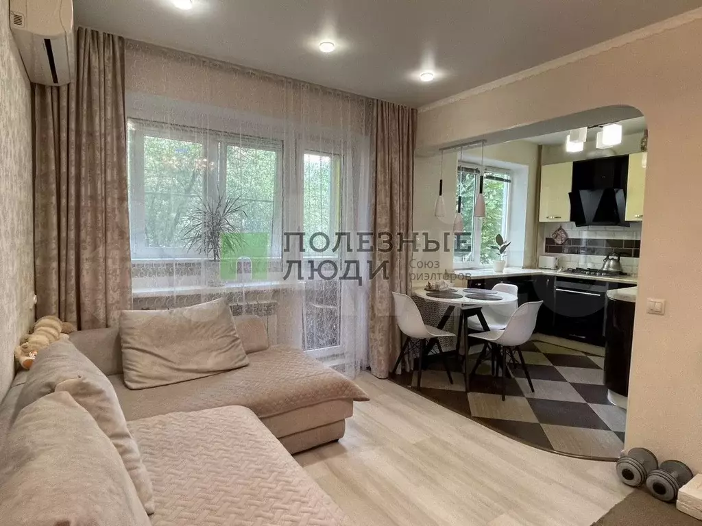 2-к. квартира, 43 м, 2/5 эт. - Фото 0