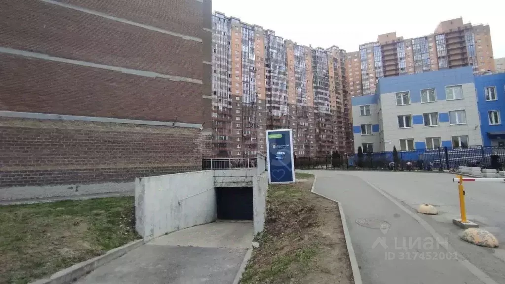 Гараж в Санкт-Петербург Лыжный пер., 8к1 (12 м) - Фото 0