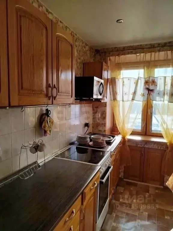 3-к кв. Алтайский край, Барнаул ул. Георгия Исакова, 156 (60.0 м) - Фото 2