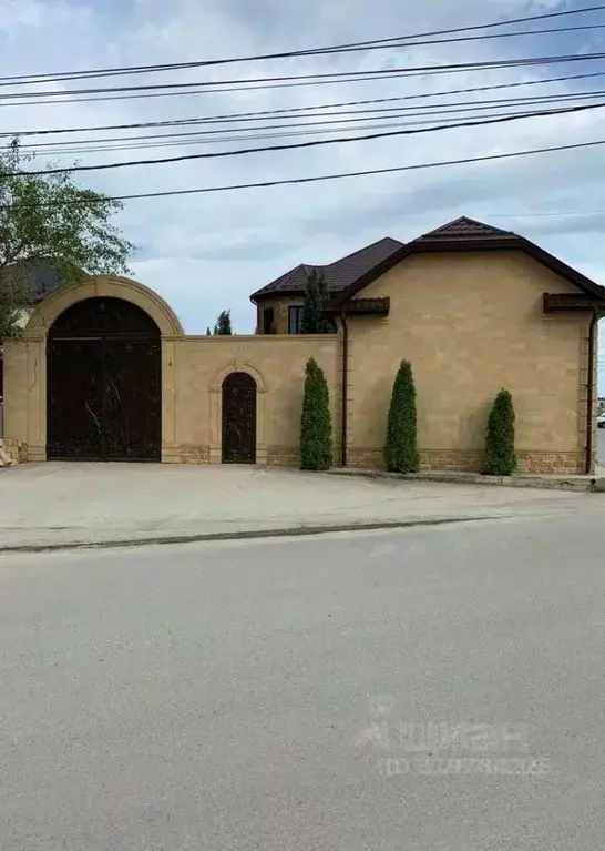 Дом в Дагестан, Махачкала ул. Красноярская, 15 (260 м) - Фото 1