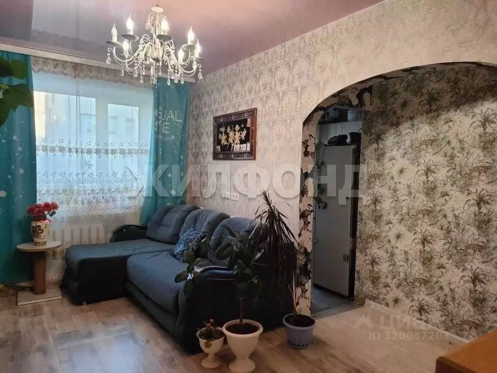 3-к кв. Новосибирская область, Новосибирск ул. Гоголя, 191 (42.4 м) - Фото 0
