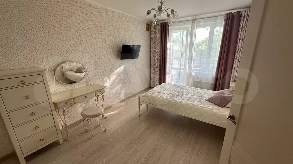 1-к. квартира, 32 м, 4/12 эт. - Фото 1