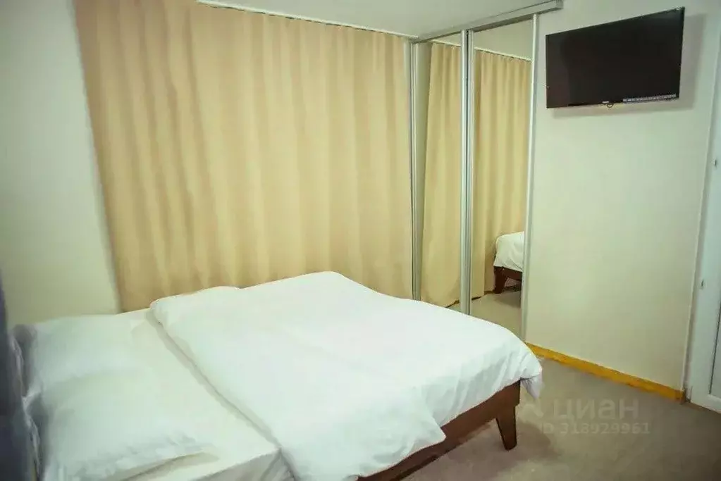 Комната Крым, Саки 10 сектор, 4А (22.0 м) - Фото 1