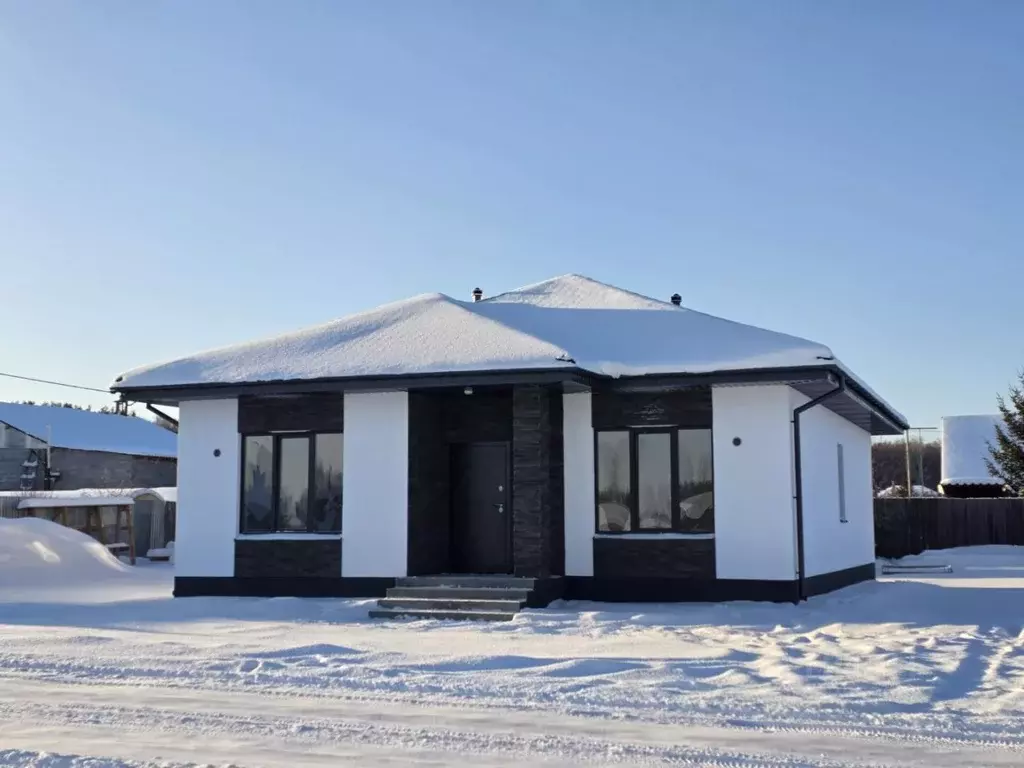 Дом в Свердловская область, Сысертский муниципальный округ, пос. ... - Фото 1