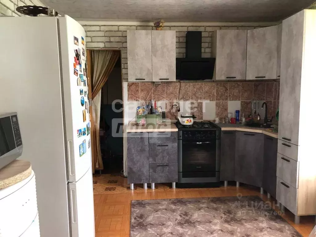 Дом в Краснодарский край, Усть-Лабинский район, Суворовское с/пос, с. ... - Фото 1