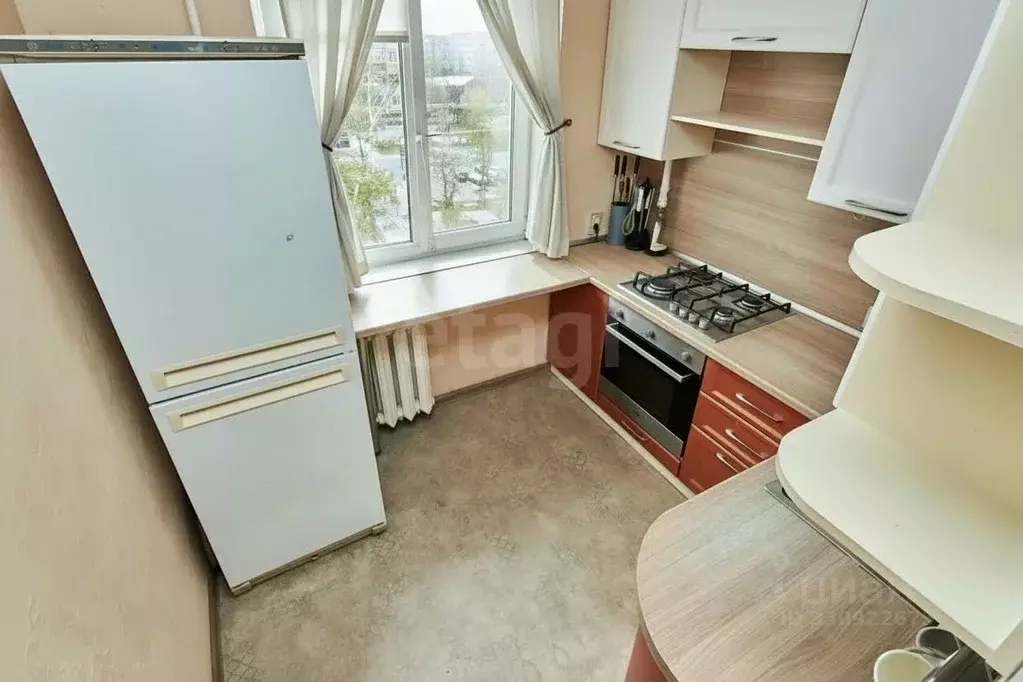 3-к кв. Тюменская область, Тюмень ул. Парфенова, 36 (58.5 м) - Фото 1