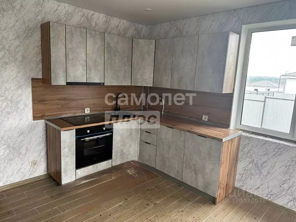 Дом в Курская область, Курский район, Моковский сельсовет, д. 1-я ... - Фото 1