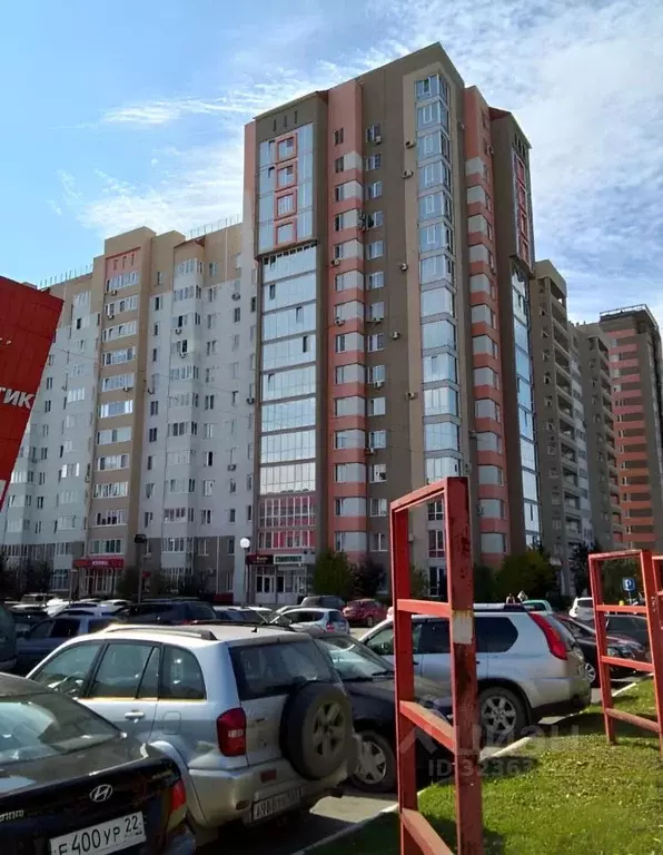 3-к кв. Алтайский край, Барнаул ул. Антона Петрова, 221Г (71.0 м) - Фото 2