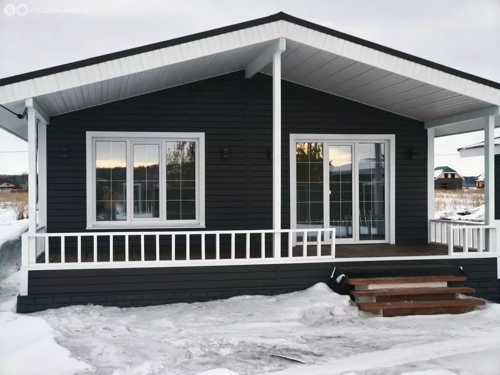 Дом в село Пушкино, улица Ленина (64 м) - Фото 1