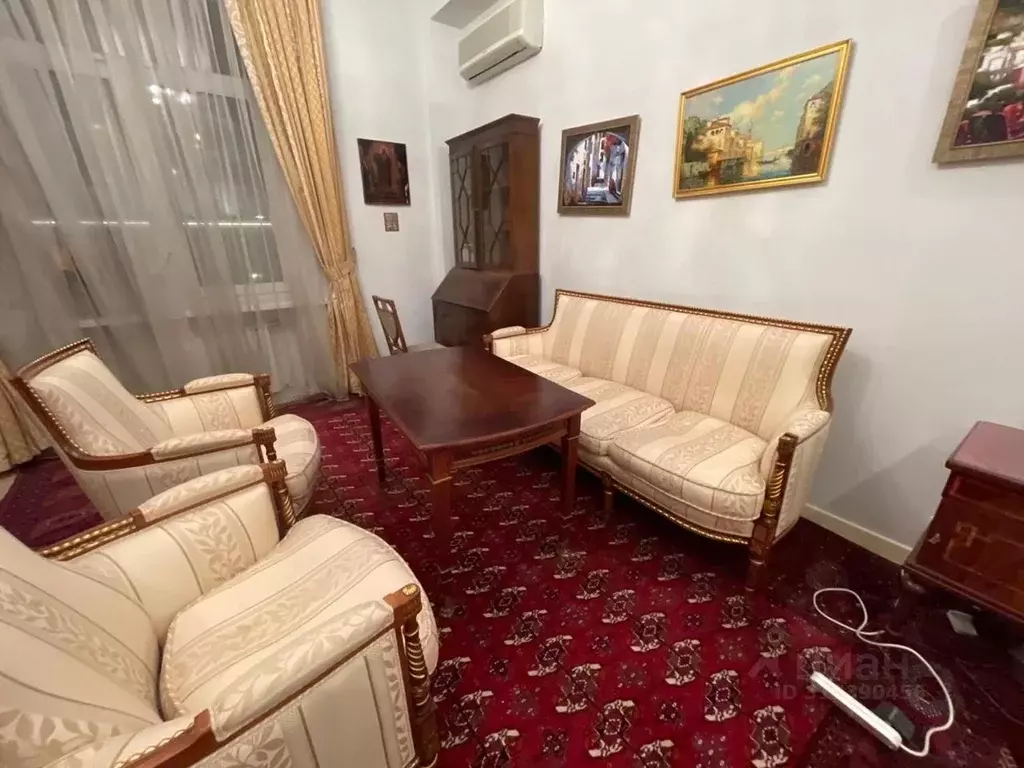 3-к кв. Москва Тверская ул., 15 (60.0 м) - Фото 0