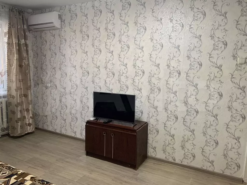 1-к. квартира, 30 м, 5/5 эт. - Фото 1