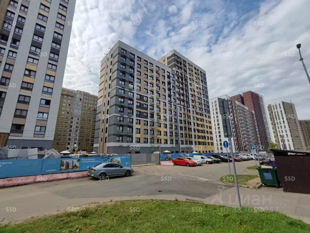 Торговая площадь в Москва д. Столбово, Эко Бунино жилой комплекс (93 ... - Фото 1