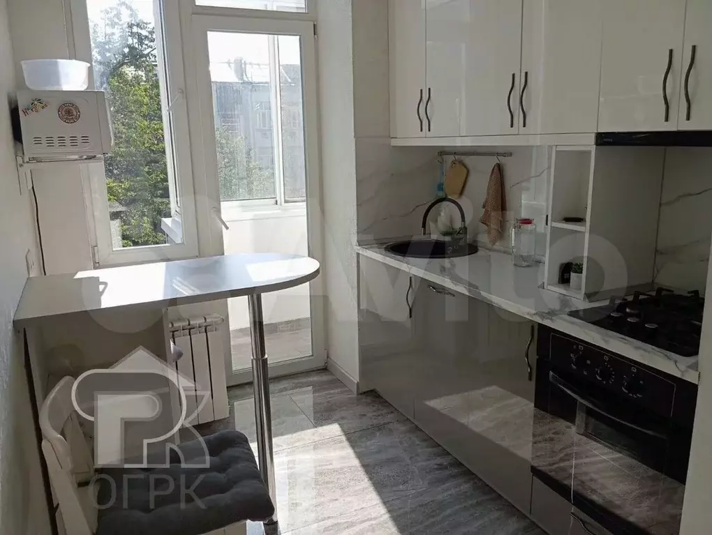 2-к. квартира, 54 м, 4/8 эт. - Фото 1