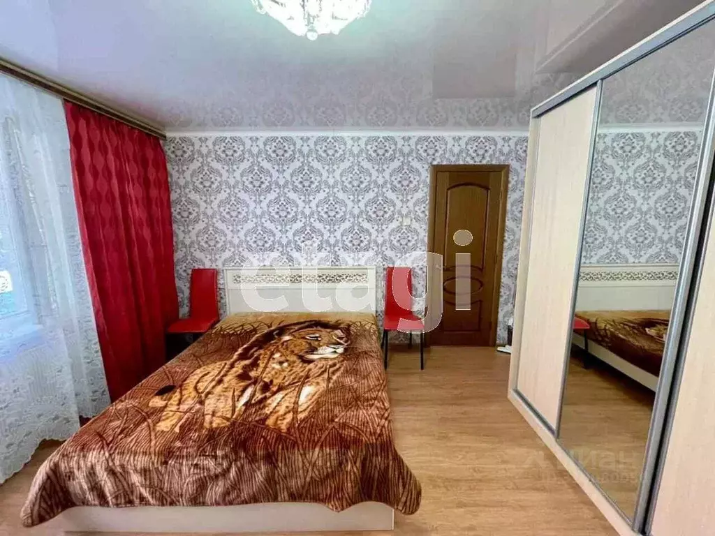 3-к кв. Тюменская область, Тюмень Флотская ул., 57 (65.0 м) - Фото 0