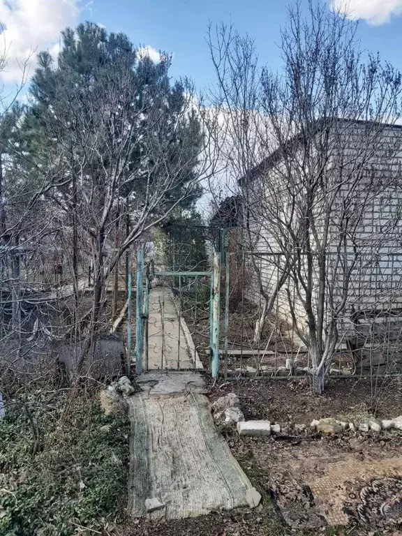 Дом в Волгоградская область, Городищенский район, Ерзовское городское ... - Фото 0