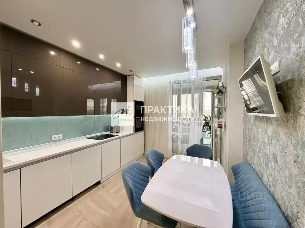 3-к кв. Москва ул. Наташи Качуевской, 5 (88.8 м) - Фото 1