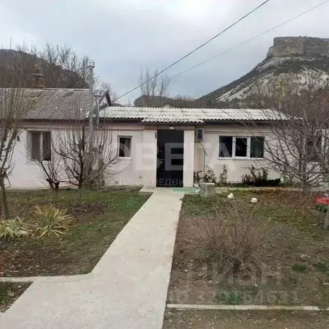 Дом в Крым, Бахчисарайский район, Верхореченское с/пос, с. Машино ул. ... - Фото 1