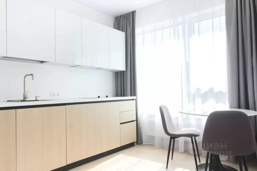 Студия Свердловская область, Екатеринбург ул. Шаумяна, 24 (29.0 м) - Фото 1