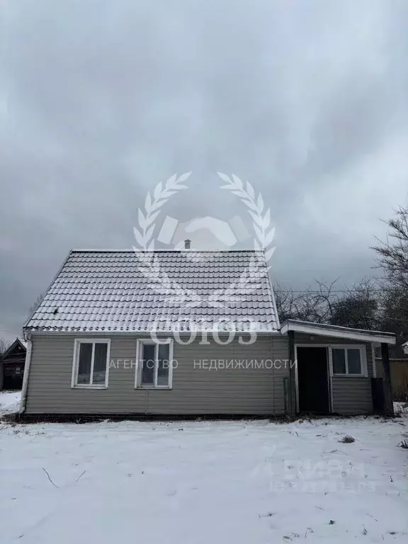 Дом в Калужская область, Барятинский район, Бахмутово с/пос, с. ... - Фото 2