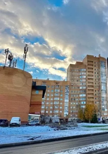Комната 15 м в 2-к., 8/16 эт. - Фото 0