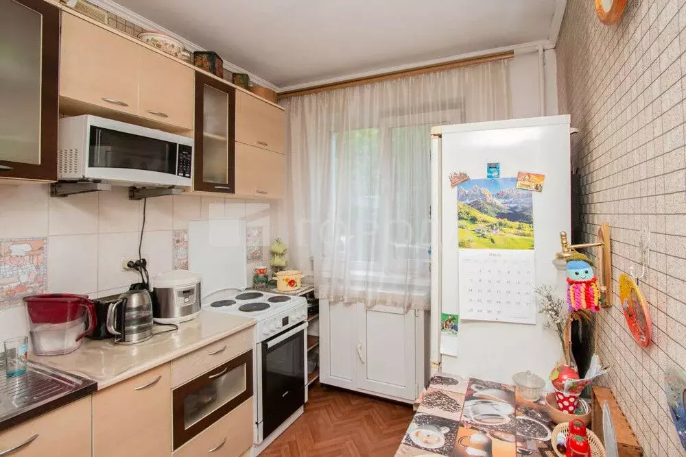 3-к кв. Кемеровская область, Новокузнецк Транспортная ул., 61 (61.4 м) - Фото 1