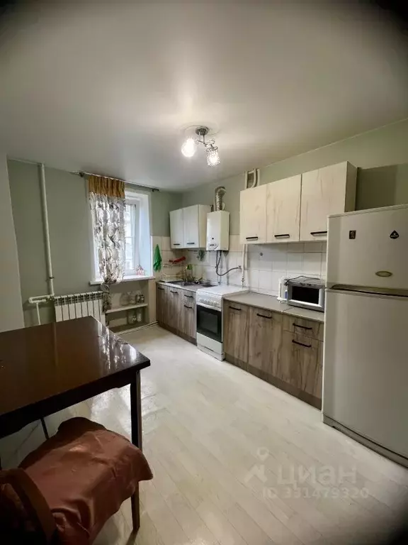 4-к кв. Самарская область, Самара Полевая ул., 68А (70.0 м) - Фото 1