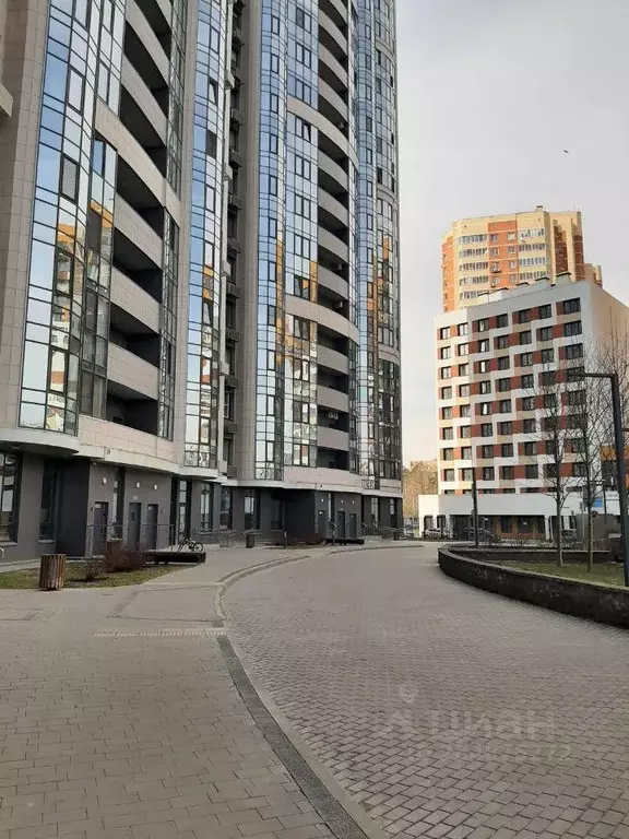 Квартира, 1 комната, 53.7 м - Фото 1