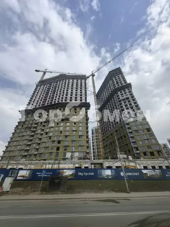 Продается 3-комнатная квартира - Фото 1