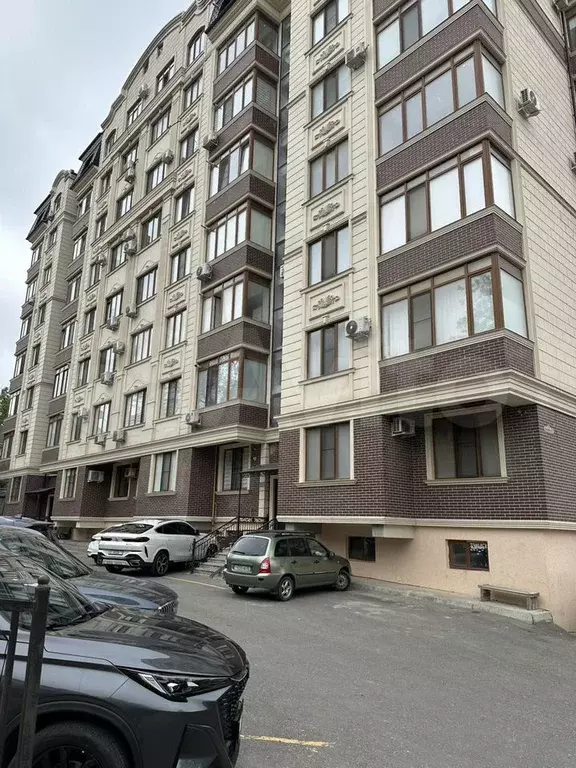 2-к. квартира, 68 м, 4/8 эт. - Фото 0