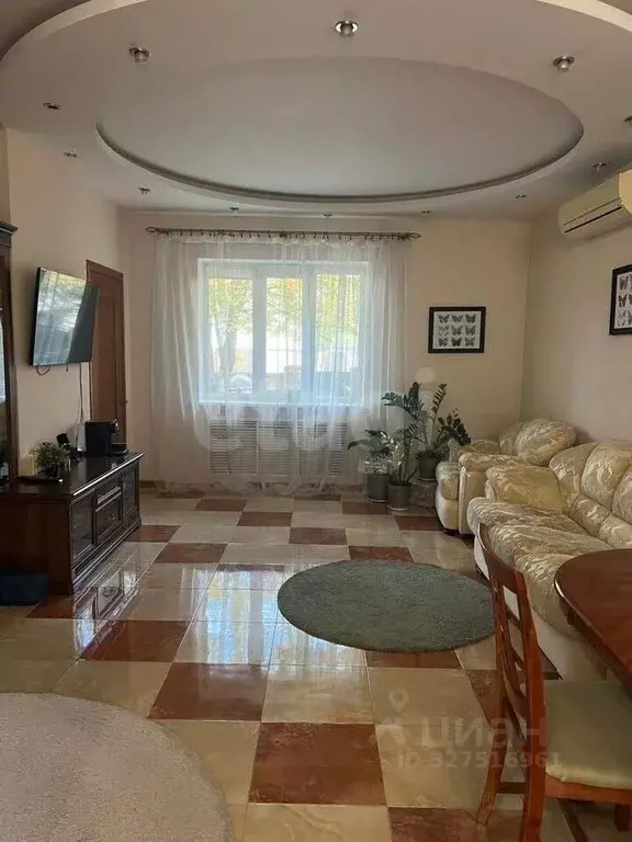 Дом в Краснодарский край, Краснодар ул. Аграрная, 5 (170 м) - Фото 1